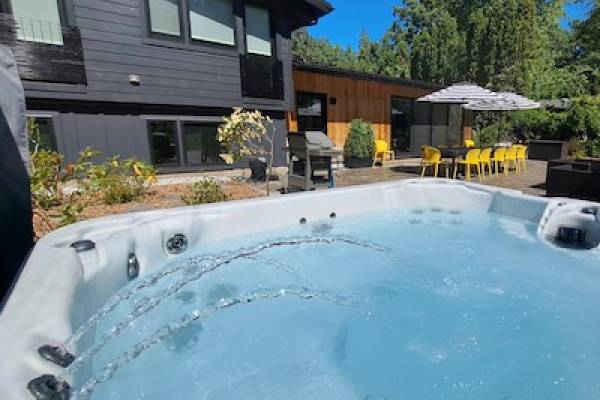 hot tub